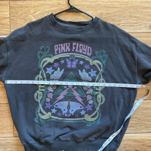 Pink Floyd Sweatshirt - Picture 2 of 9